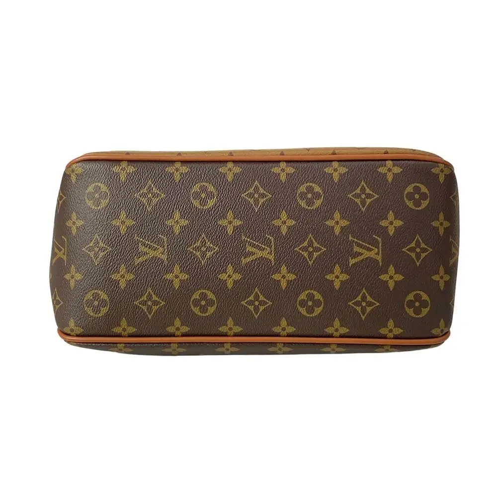 Louis Vuitton Hobo Dauphine MM Handbag M45195